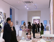 Khám phá nội tâm của 7 nghệ sĩ trong trưng bày 'Hệ sinh thái tâm trí'