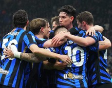 TIN BÓNG ĐÁ 11/2: Inter Milan áp sát ngôi đầu Serie A, Mallorca mất điểm trước Osasuna