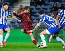 Tin bóng đá 14/2: Tâm điểm lượt đi play-off Europa League Porto và Roma: 9 thẻ vàng và 1 thẻ đỏ