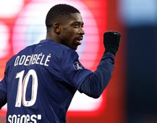 TIN BÓNG ĐÁ 2/2: Dembele lập 2 hat-trick trong 3 ngày, Real Madrid thua sốc có nguy cơ mất ngôi đầu, Salah ghi bàn thắng thứ 300 tại các giải đấu châu Âu
