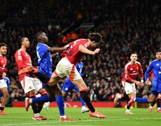 TIN BÓNG ĐÁ 8-2: MU thắng Leicester nhờ bàn thắng tranh cãi của Maguire; Ronaldo ghi bàn sau sinh nhật tuổi 40; Dembele tỏa sáng, PSG thắng đậm Monaco