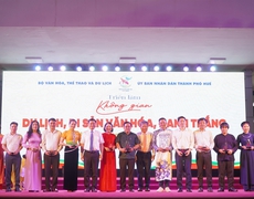 Khai mạc Triển lãm Du lịch, di sản văn hóa tại Huế   