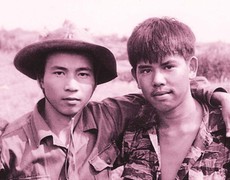Nhà báo Chu Chí Thành và khoảnh khắc hòa bình