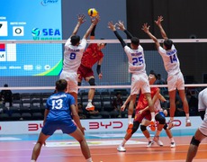 Đội tuyển bóng chuyền Việt Nam giành chiến thắng đầu tiên tại SEA V.League 2025