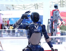 Nhìn lại triển lãm Thành tựu 80 năm: Dấu ấn công nghệ!