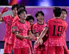 VIDEO Thắng kịch tính Australia, Hàn Quốc đấu Nhật Bản tại bán kết U23 châu Á