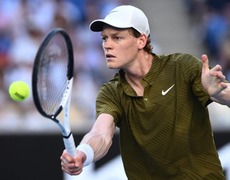 Bản tin KICK OFF Thể thao 27/1/2026: Sinner vào tứ kết Australian Open