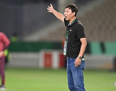 HLV Kim Sang Sik hối hận vì những sai lầm ở trận thua U23 Trung Quốc