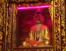 Độc đáo pho tượng Mẫu Liễu Hạnh ở Phủ Nấp