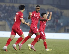 Bản tin KICK OFF Thể thao ngày 2/2: CLB CAHN chấm dứt chuỗi bất bại của Ninh Bình, chiếm ngôi đầu V- League