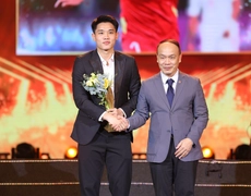 Giải thưởng Cống hiến 2026: Chân dung Gương mặt trẻ thể thao của năm Nguyễn Đình Bắc