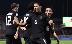 Theerathon lập công, tuyển Thái Lan đánh bại Singapore trong ‘đại tiệc’ bàn thắng