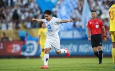 Nam Định thẳng tiến đến chức vô địch V-League