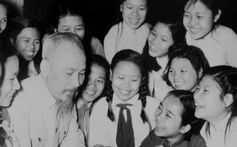 Nối dài 'trăm năm trồng người'