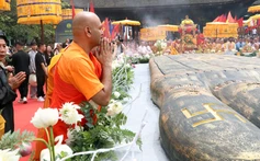 “Dấu chân Phật Đà” tại chùa Tam Chúc - biểu tượng Phật tích lần đầu tiên tại Việt Nam