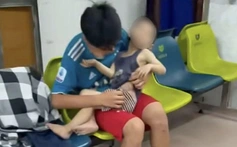 Vụ “nộp đủ tiền mới cấp cứu”: Đình chỉ một số nhân viên y tế