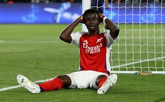 ‘Saka sẽ mất ngủ vài đêm vì bỏ lỡ cơ hội gỡ hòa mười mươi trước PSG’
