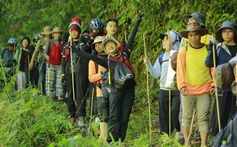 Trekking đường núi: Xu hướng "xê dịch" mới của giới trẻ
