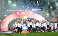 Bài học cho nhà vô địch V-League Nam Định