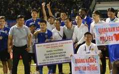 V-League khép lại 'tấm màn nhung'