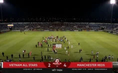 Michael Owen lập cú đúp, đội Huyền thoại MU thắng 4-2 Việt Nam All Stars
