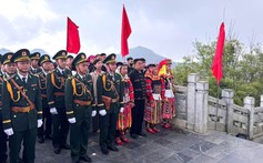 Tạm dừng đón khách tham quan Cột cờ Lũng Cú để tu bổ, tôn tạo