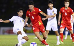 B.Bình Dương thay tuyển thủ Việt Nam bằng ngoại binh gần 10 tỷ đồng
