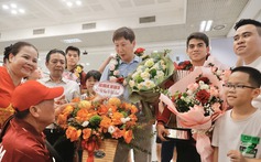 Tin nóng thể thao sáng 31/7: Cúp vô địch U23 Đông Nam Á đã về Hà Nội; Ronaldo tỏa sáng ngày trở lại