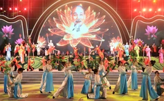 Hơn 1.000 diễn viên tham gia chương trình nghệ thuật đặc biệt “Bản hùng ca cách mạng”