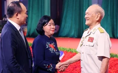 Hà Nội tri ân cán bộ lão thành cách mạng, người có công tiêu biểu