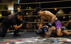 Đệ tử Johnny Trí Nguyễn xuất sắc đánh bại nhà vô địch Indonesia trong 85 giây 