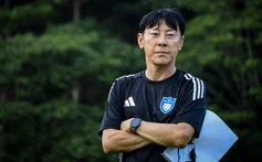 Ông Shin Tae-yong từ chức Phó Chủ tịch LĐBĐ Hàn Quốc để huấn luyện Ulsan HD