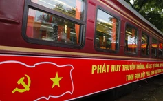"The Hanoi Train" - Tàu hỏa du lịch 2 tầng, điểm nhấn mới của Hà Nội dịp 80 năm Quốc khánh