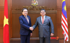 Chủ tịch Quốc hội Trần Thanh Mẫn hội đàm với Chủ tịch Hạ viện Malaysia