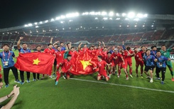 Hậu chung kết ASEAN Cup 2024: Chuyện chép ở 'chảo lửa' Rajamangala