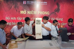 Tiếp nhận bộ sưu tập các tác phẩm của họa sĩ Lê Bá Đảng