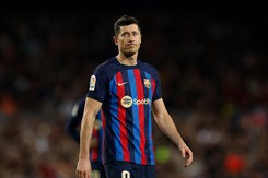 Hàng công vô duyên, Barcelona chia điểm với Girona, vẫn hơn Real tới... 13 điểm