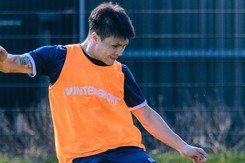 Quang Hải và 1 năm lận đận tại Pau FC