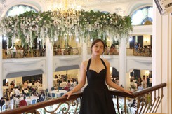 Ái nữ hoa khôi bóng chuyền Kim Huệ càng lớn càng xinh, thích thể thao nhưng không theo nghiệp mẹ