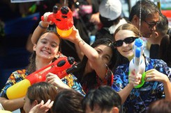 Thái Lan cảnh báo nguy cơ mắc Covid-19 gia tăng trong dịp Tết Songkran