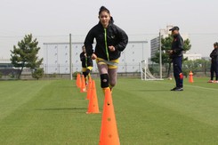 Trung vệ thép của tuyển nữ Việt Nam khao khát được đá SEA Games 32