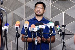 HLV U22 Thái Lan chọn sẵn 11 suất đá chính, tự tin đấu U22 Việt Nam tại SEA Games 32
