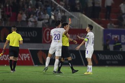 Hà Nội FC xin giảm án phạt cho Văn Quyết xuống còn 5 trận