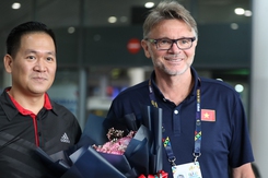 Đi tìm bài tủ của HLV Troussier và U22 Việt Nam