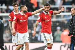 MU thua đau Newcastle: Cầu thủ đổ lỗi cho nhau, Ten Hag cũng bất lực 
