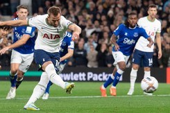 Hòa Everton, Tottenham vẫn đẩy MU văng khỏi top 4