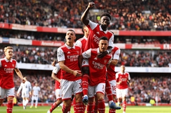 Nhận định trước trận Liverpool vs Arsenal: Đường đến ngày vinh quang