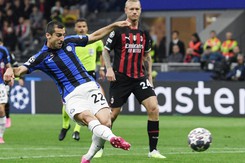 Công cùn, thủ kém, AC Milan thua chóng vánh Inter Milan, gặp bất lợi cực lớn trước trận lượt về