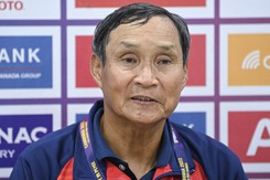 Khó ai thay được HLV Mai Đức Chung ở tuyển nữ Việt Nam