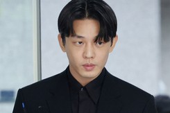 Yoo Ah In bị thẩm vấn 21 giờ trong lần triệu tập điều tra thứ hai